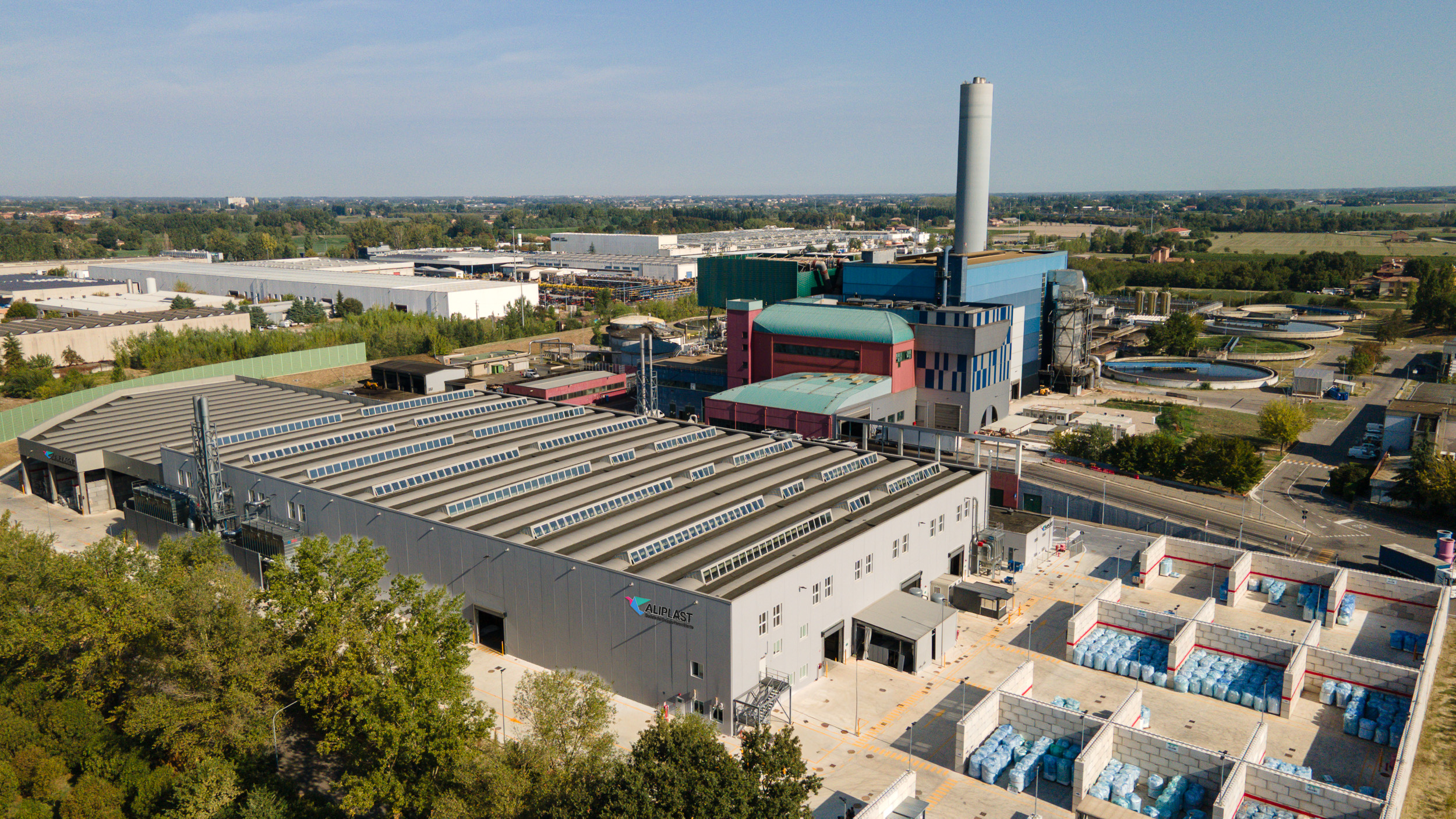 Gruppo Hera, a Modena il nuovo impianto per la rigenerazione delle plastiche rigide Gruppo Hera, a Modena il nuovo impianto per la rigenerazione delle plastiche rigide