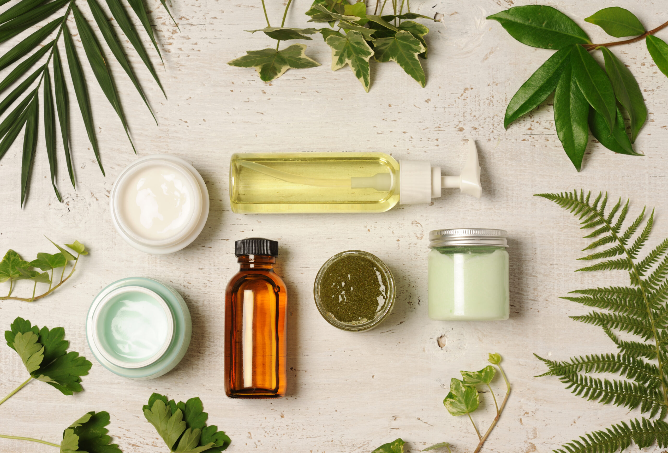 Comunicare un cosmetico: i confini della trasparenza e il rispetto del consumatore Comunicare un cosmetico: i confini della trasparenza e il rispetto del consumatore