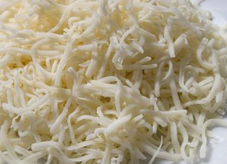 Taglierine e cubettatrici per formaggi: innovazione ed efficienza Mozzarella per pizza