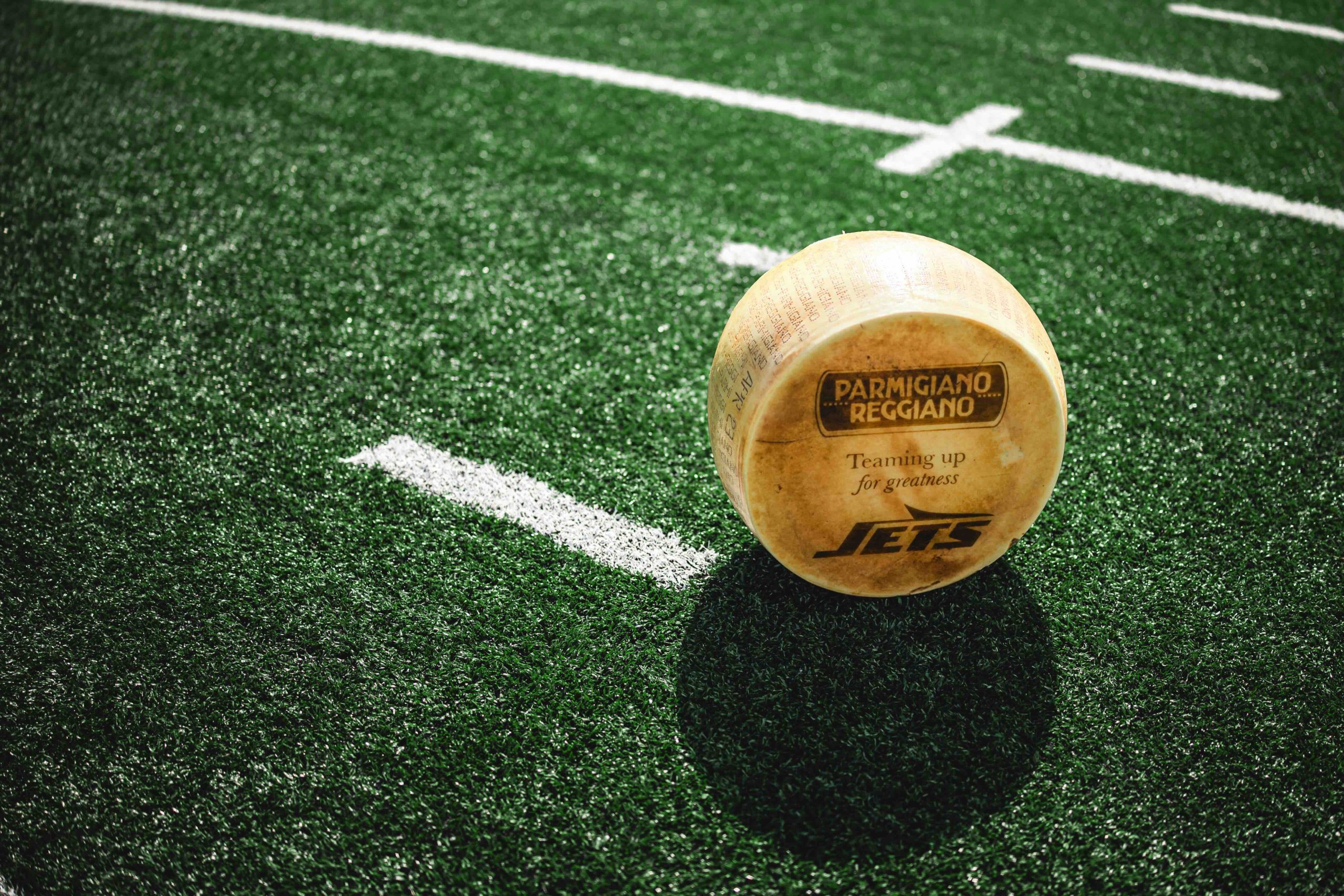 Il Parmigiano Reggiano rafforza la promozione in USA. E lo fa dando vita a una partnership strategica pluriennale con New York Jets