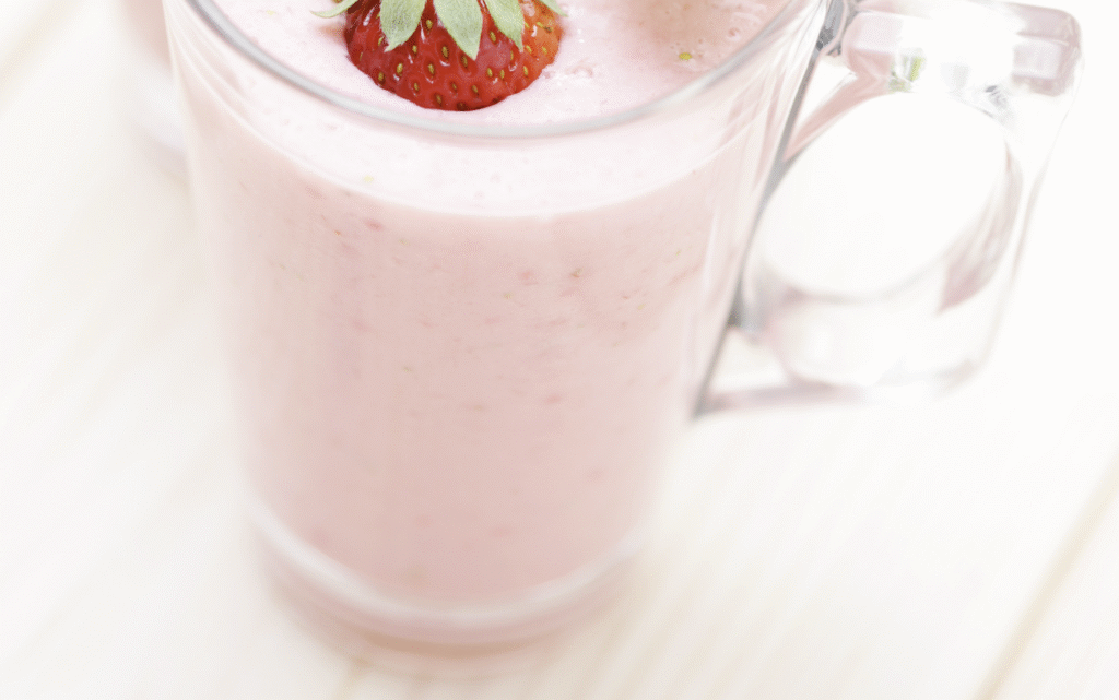 Tassa sui milkshake: da aprile 2027, il governo britannico imporrà una tassazione sul contenuto di zucchero di milkshake e prodotti similari