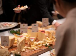 Faro AFIDOP su ristorazione italiana e formaggi DOP/IGP