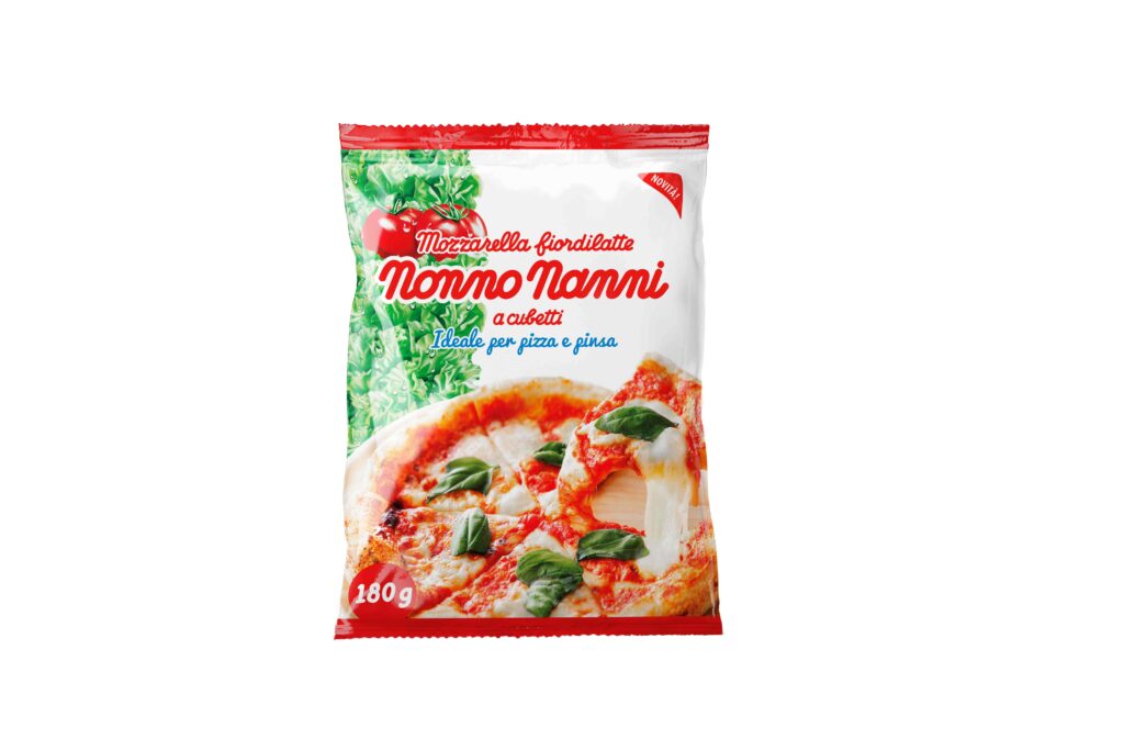 Nonno Nanni lancia la mozzarella a cubetti