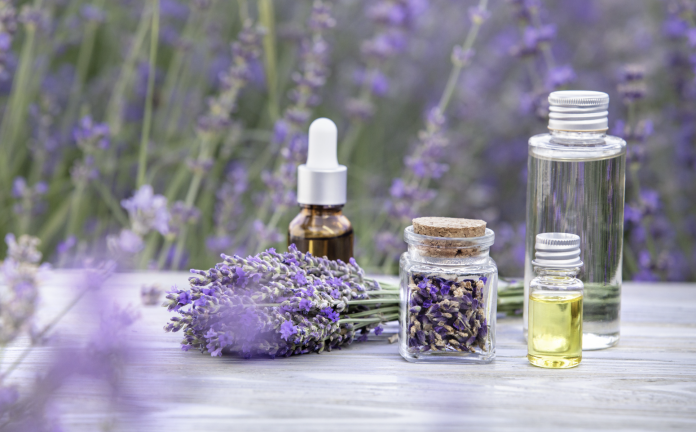 olio essenziale lavanda