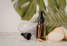 Menopausa e aromaterapia: efficacia di zenzero e lemongrass aromoterapia oli essenziali menopausa