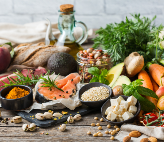 Dieta Mediterranea, un approccio alimentare per migliorare i sintomi della psoriasi dieta mediterranea e psoriasi