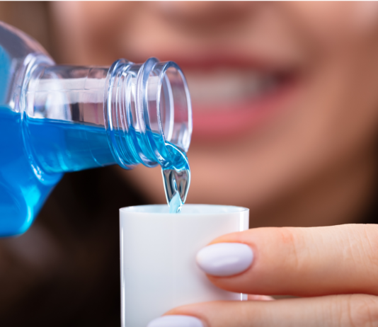 Tea Tree Oil e gengivite: efficacia del collutorio Tea Tree Oil e gengivite
