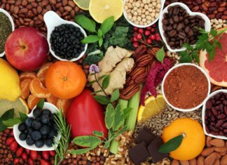 Polifenoli e menopausa: nuove evidenze su colesterolo, LDL ossidate e microbiota polifenoli ad alte dosi e profilo lipidico in menopausa
