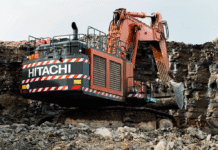 Due Hitachi EX1200 in cava