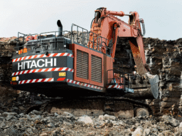 Due Hitachi EX1200 in cava