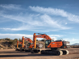 Develon espande la Serie 9 di escavatori