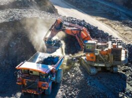 L’arancione di Hitachi è affidabile in miniera