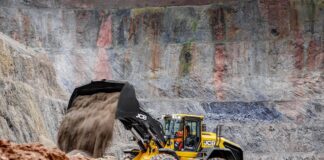 Le nuove pale gommate 480 e 490 di JCB