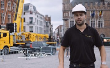 L’AC 7.450-1 di Tadano al lavoro a Bruges