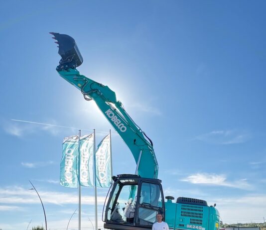 Car Toscana nuovo dealer Kobelco