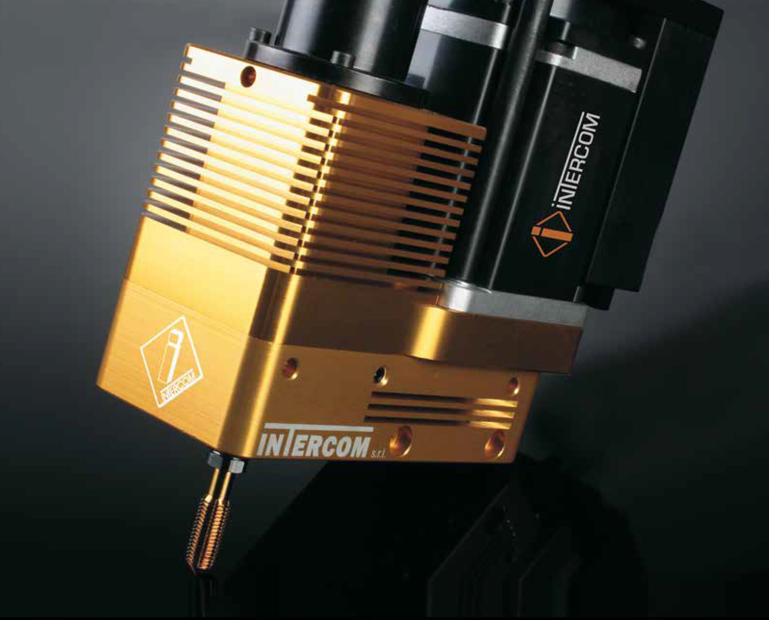 Intercom | Maschiature elettroniche per stampi e attrezzature