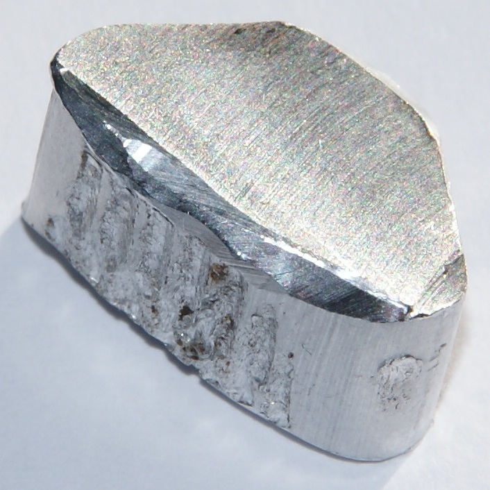 Polvere di alluminio: rifiuto da trattare tanto importante quanto pericoloso