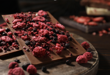 Cacao e frutti rossi per il benessere del cuore