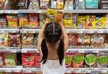 Allarme obesità nei bambini: per la prima volta supera il sottopeso