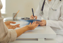 Ripensare la terapia della GERD: la Medicina di Bioregolazione dei Sistemi come risposta agli unmet need clinici medico a colloquio con una paziente