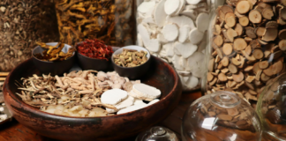 Integrare, regolamentare, innovare: il 2° Summit OMS sulla medicina tradizionale Erbe medicinali e radici utilizzate nella medicina tradizionale e complementare