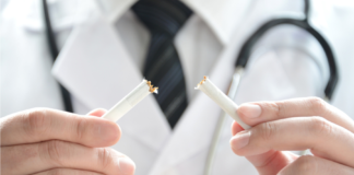 Giornata senza tabacco: oncologi e pneumologi in piazza contro i danni del fumo