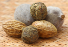 Triphala: proprietà, benefici e potenziali applicazioni cliniche Triphala proprietà e benefici