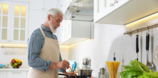 Inflammaging: come la dieta può modulare l’infiammazione cronica dell’invecchiamento inflammaging e alimentazione
