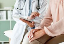 Invecchiamento sano e Intelligenza Artificiale: cosa chiedono gli italiani alla sanità secondo lo STADA Health Report 2026 invecchiamento sano e Intelligenza Artificiale
