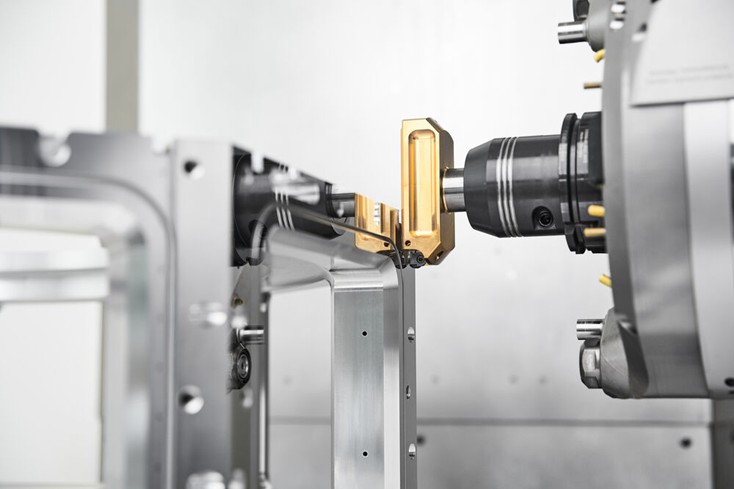 Optimising contract manufacturing through unified production systems
