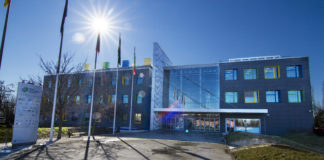 Trasferimento tecnologico. La ricerca si fa impresa. Visita al PTP Science Park di Lodi Trasferimento Tecnologico. Al PTP Science Park di Lodi "la ricerca si fa imprea". Intervista a Gianluigi Carenzo