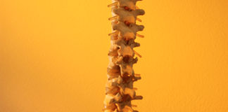 Sistema di ablazione a radiofrequenza OsteoCool per i tumori ossei