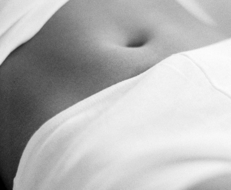 Niraparib per il carcinoma ovarico epiteliale ricorrente, delle tube di falloppio e peritoneale primario