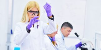 Lenalidomide per il linfoma indolente recidivante/refrattario Lenalidomide per il linfoma indolente recidivante/refrattario