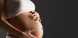 Sclerosi multipla, interferoni beta e gravidanza I risultati presentati durante il Congresso ECTRIMS 2019 hanno mostrato che il trattamento con interferone beta prima e durante la gravidanza non ha alcun impatto sul peso del bambino o sulla sua circonferenza cranica alla nascita