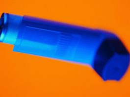 Inalatore spray con ridotto impatto ambientale per asma e BPCO