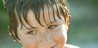 Priority review della FDA a dupilumab per la dermatite atopica pediatrica La FDA valuterà con procedura prioritaria dupilumab per il trattamento di bambini tra 6 e 11 anni con dermatite atopica da moderata a grave