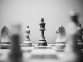 Dispositivi medici e strategia clinica: i dubbi delle associazioni