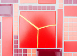 A Limbiate inaugurata la panchina rossa “Frammento”, simbolo contro la violenza sulle donne