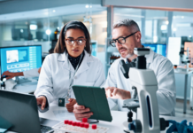 Sintesi digitale: governare l’intero processo di “transPHARMAtion” Digital transformation in life sciences