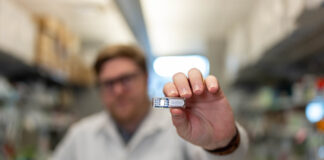 Un dispositivo impiantabile per produrre farmaci in situ nel corpo umano