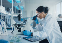 L’intelligenza artificiale nel cuore del Pharma: gestire la non-conformità in tempo reale