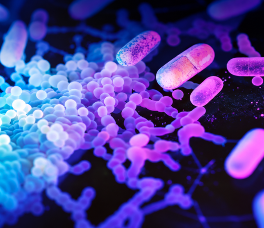 AMR: le strategie promettenti contro i superbatteri Antimicrobico-resistenza