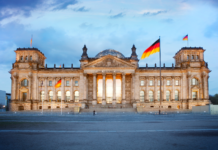 Prezzo e rimborso dei farmaci in Germania: approvata la riforma, EFPIA e IFPMA criticano le nuove misure Bundestag