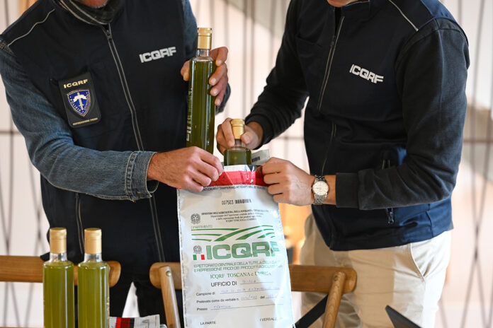 agenti ICQRF sequestrano finto olio frodi olio extra vergine