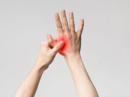 Tutori per artrosi carpo-metacarpale: tre materiali a confronto