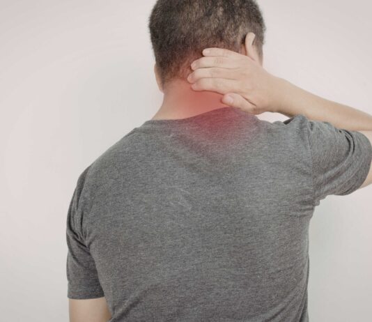 Dolore al collo cronico aspecifico e sensibilizzazione centrale