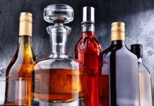 Alcol e ossa: bere molto aumenta il rischio di frattura dell’anca Alcol e ossa: bere molto aumenta il rischio di frattura dell’anca