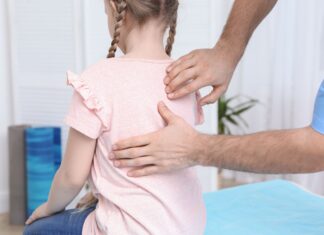 Atrofia muscolare spinale e scoliosi: approccio mini invasivo per i pazienti pediatrici Atrofia muscolare spinale e scoliosi: approccio mini invasivo per i pazienti pediatrici