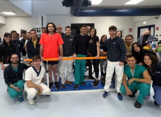 Dopo una lesione completa del midollo spinale tornano a camminare grazie alla neurostimolazione Dopo una lesione completa del midollo spinale tornano a camminare grazie alla neurostimolazione
